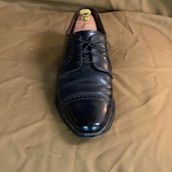 Allen Edmonds Men\'s Dress Shoes 9.5M Clifton Black Leather Cap Toe main image 5